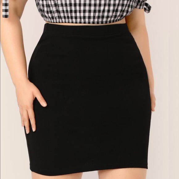SHEIN Dresses & Skirts - Shein Textured Pencil Skirt